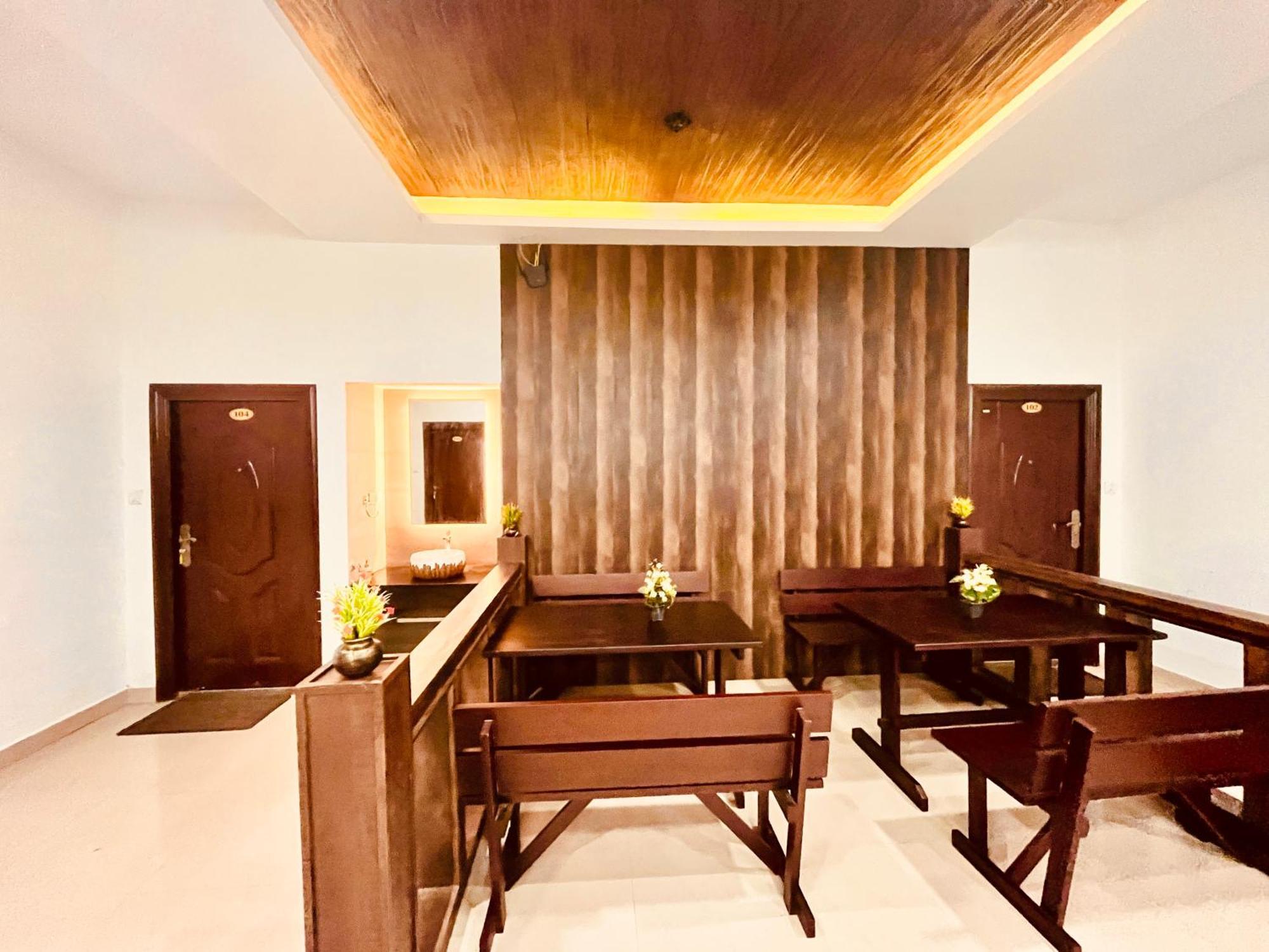 Munnar Tea Estate Cottage And Resort - Away From City Hustle ภายนอก รูปภาพ
